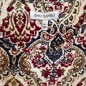 Ladies top, NWT